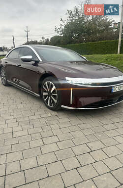 Седан Lucid Air 2023 в 