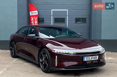 Седан Lucid Air 2024 в 