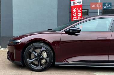 Седан Lucid Air 2024 в 