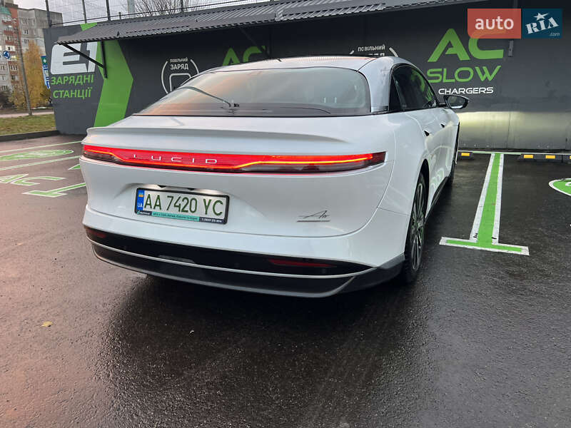 Седан Lucid Air 2022 в Києві