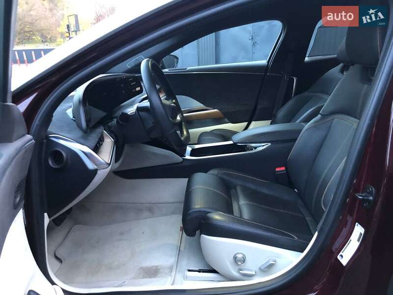 Седан Lucid Air 2022 в Киеве фото 40 Седан Lucid Air 2022 в Киеве