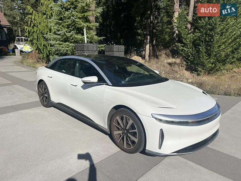 Lucid Air 2022