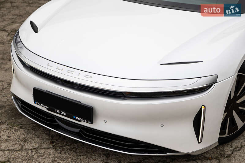 Седан Lucid Air 2023 в Києві