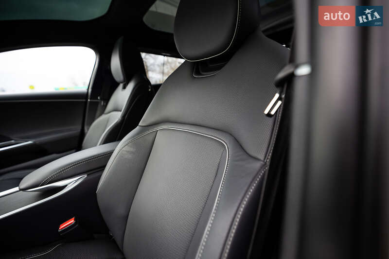 Седан Lucid Air 2023 в Києві