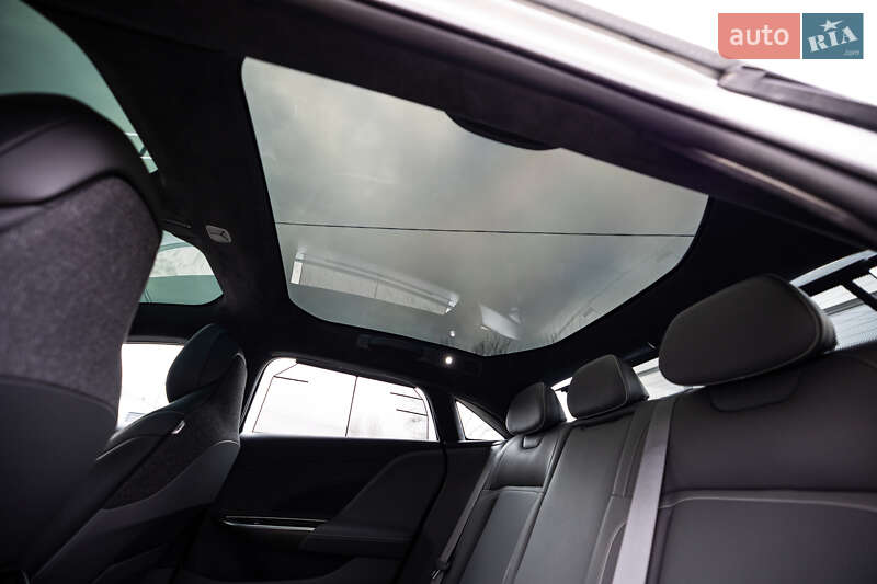 Седан Lucid Air 2023 в Києві