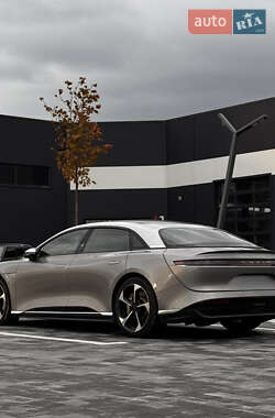 Седан Lucid Air 2022 в Львові