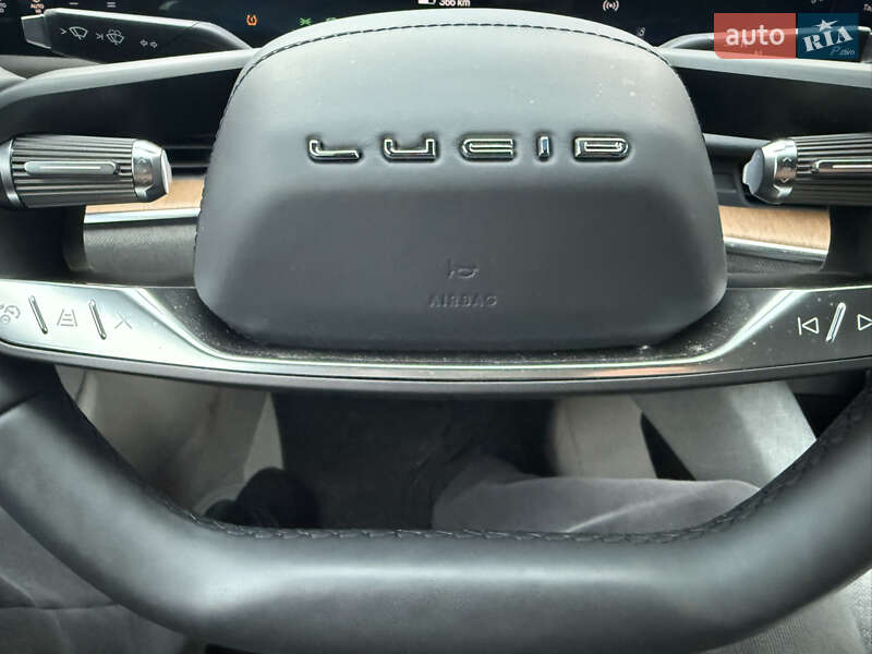 Седан Lucid Air 2023 в Киеве
