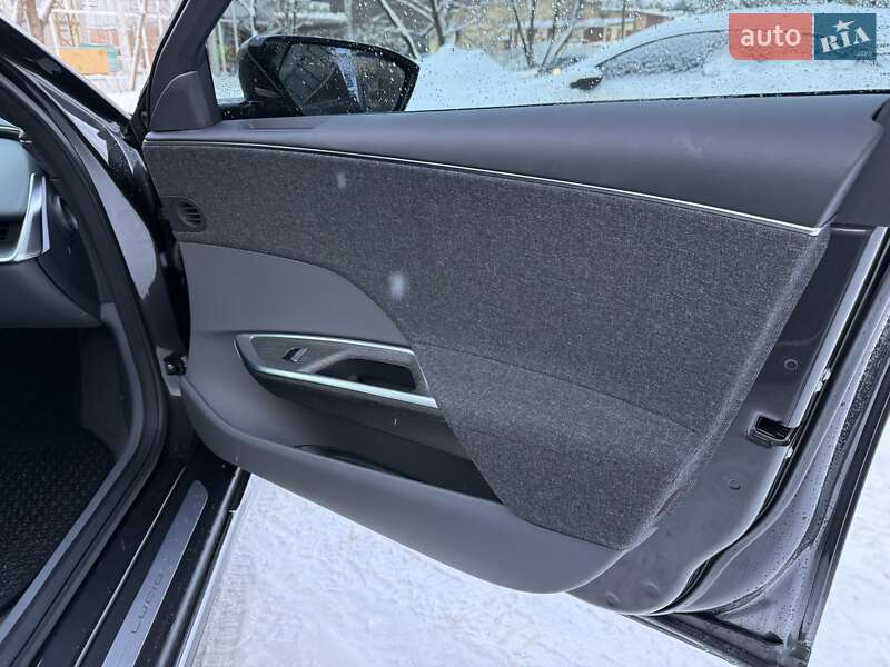 Седан Lucid Air 2023 в Львове фото 33 Седан Lucid Air 2023 в Львове