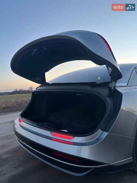 Седан Lucid Air 2023 в Ковеле