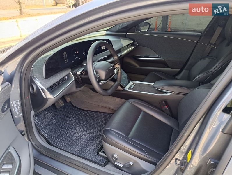 Седан Lucid Air 2023 в Днепре
