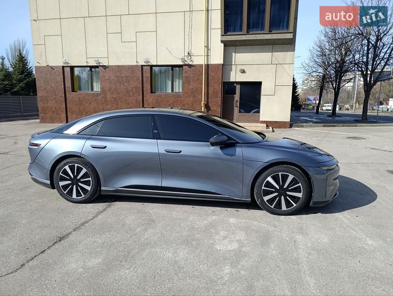 Lucid Air 2023