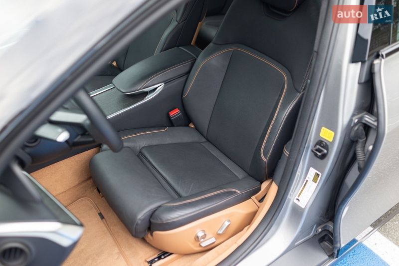 Седан Lucid Air 2024 в Киеве