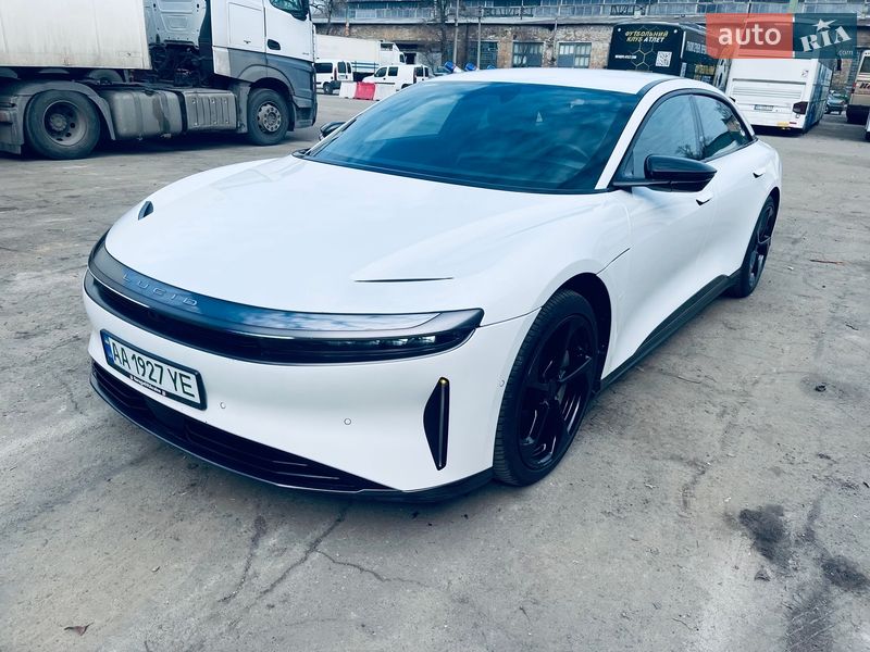 Седан Lucid Air 2024 в Киеве