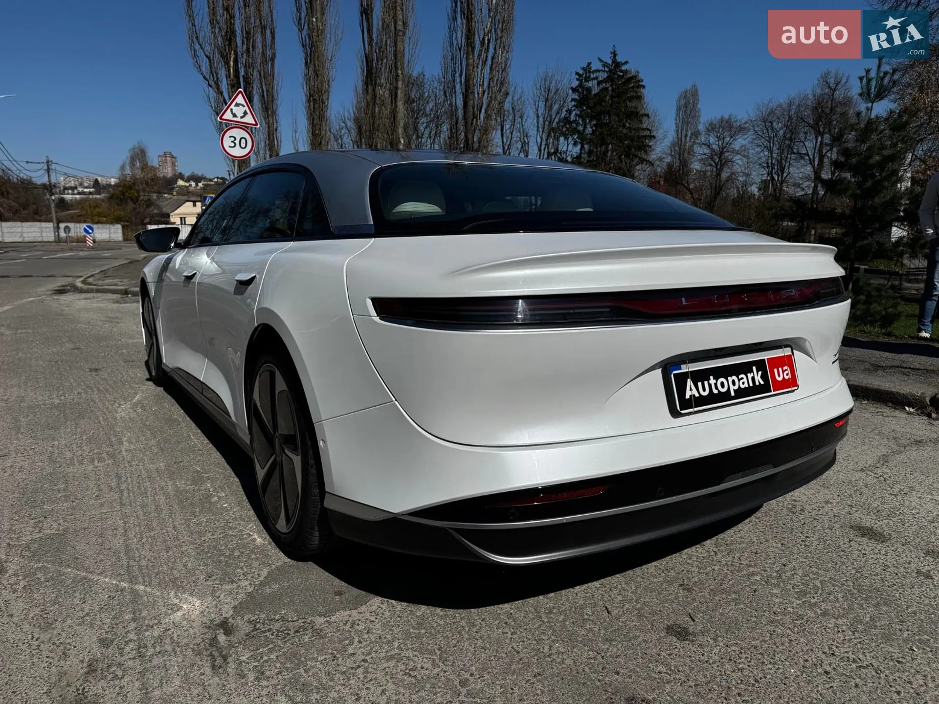 2022 Lucid Air Concept - мініатюра 9