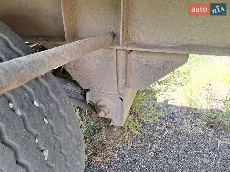 Зерновоз - причіп Luebtheen WA18-1 1997 в Смілі фото 5 Зерновоз - причіп Luebtheen WA18-1 1997 в Смілі