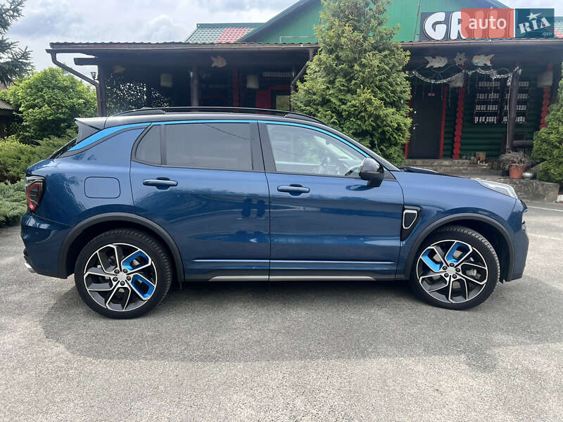 Позашляховик / Кросовер Lynk&Co 01 2022 в Києві
