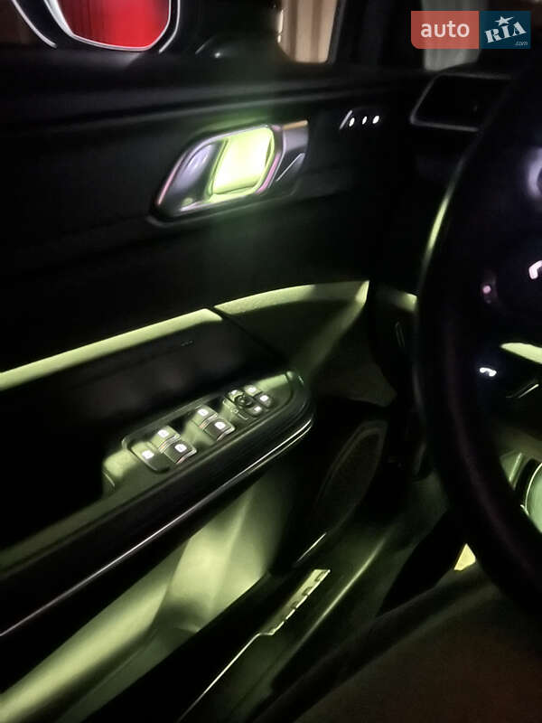 Позашляховик / Кросовер Lynk&Co 01 2022 в Києві