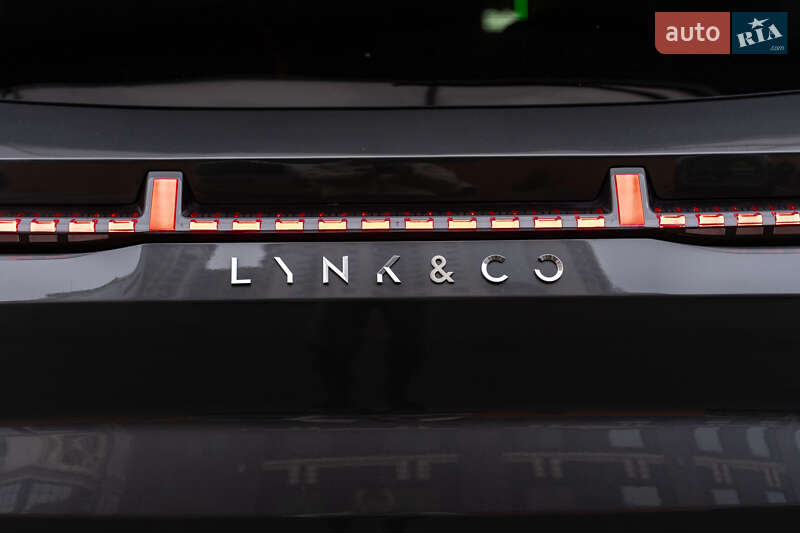 Позашляховик / Кросовер Lynk&Co 08 2024 в Києві
