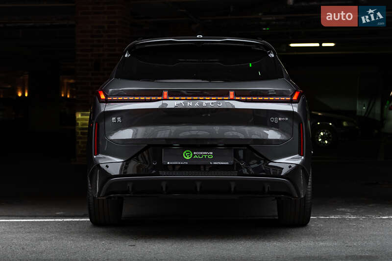 Позашляховик / Кросовер Lynk&Co 08 2024 в Києві
