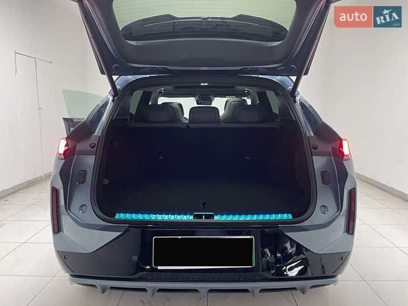 Внедорожник / Кроссовер Lynk&Co 08 2025 в Киеве фото 18 Внедорожник / Кроссовер Lynk&Co 08 2025 в Киеве