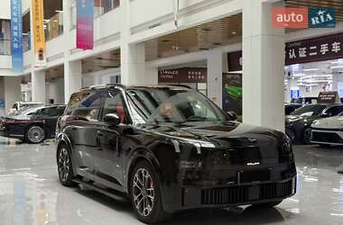 Внедорожник / Кроссовер Lynk&Co 900 2025 в Киеве