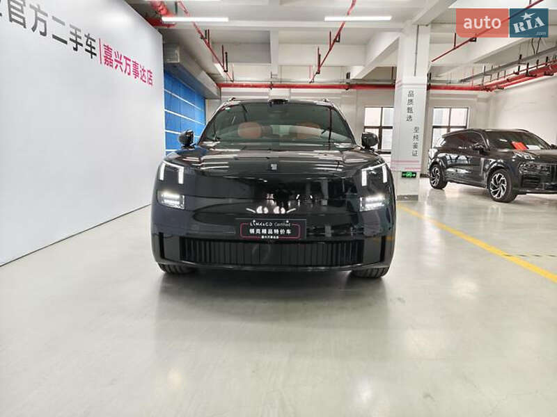 Внедорожник / Кроссовер Lynk&Co 900 2025 в Киеве