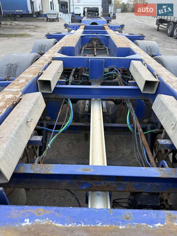 Контейнеровоз напівпричіп M&V Euro 902 2007 в Рівному