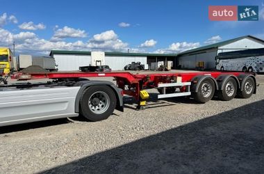 Контейнеровоз полуприцеп M&V Euro 902 2008 в Черновцах
