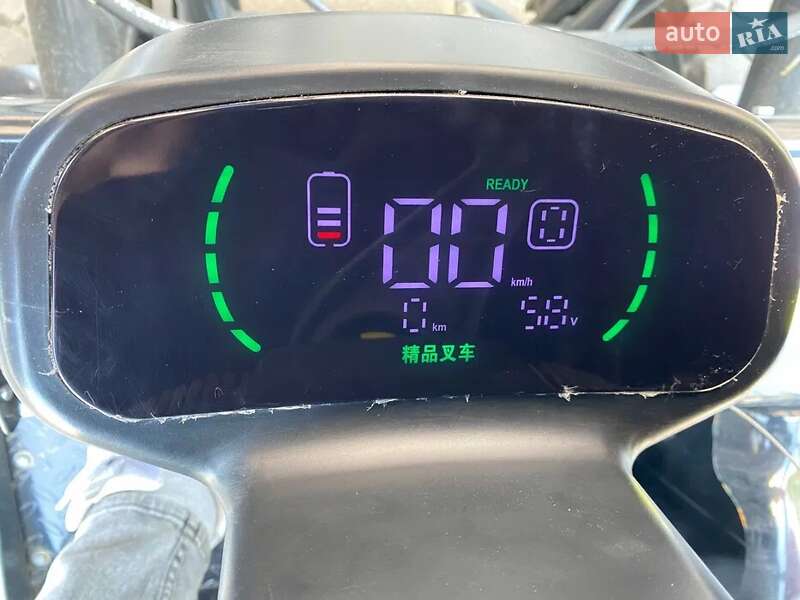 Вилочный погрузчик MachPro MP-E 2.0 2024 в Киеве