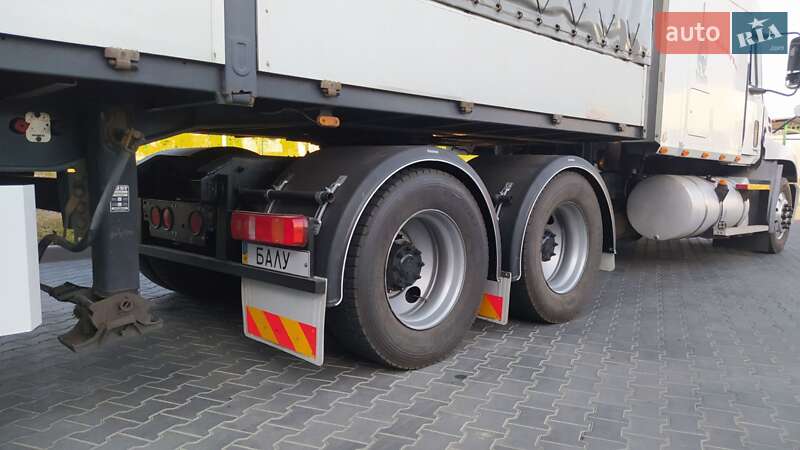 Тягач Mack Vision 2002 в Каменском