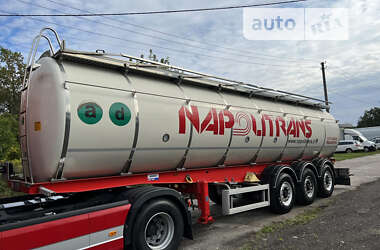 Цистерна напівпричіп Magyar Fuel Tank 2014 в Києві