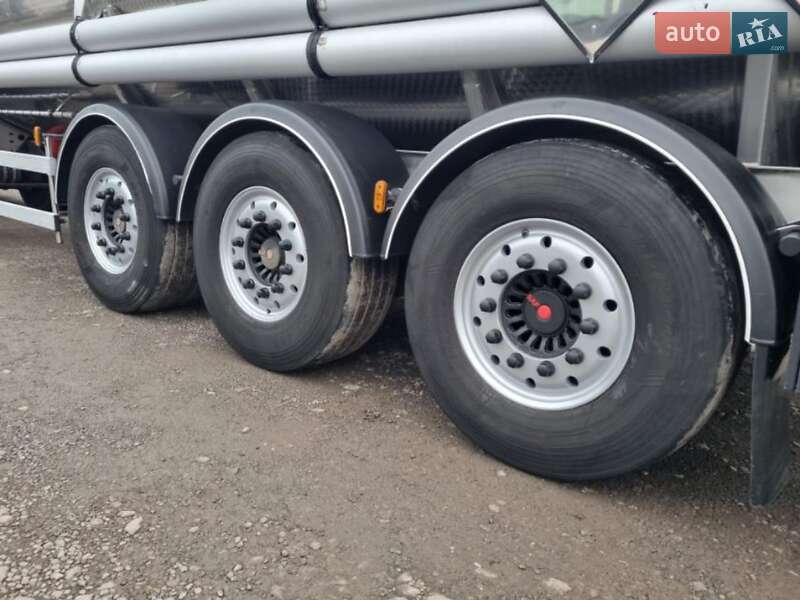 Цистерна полуприцеп Magyar Fuel Tank 2001 в Виннице фото 16 Цистерна полуприцеп Magyar Fuel Tank 2001 в Виннице