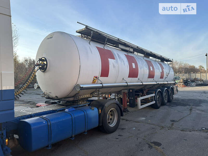 Цистерна полуприцеп Magyar SR34BT 2003 в Кременчуге