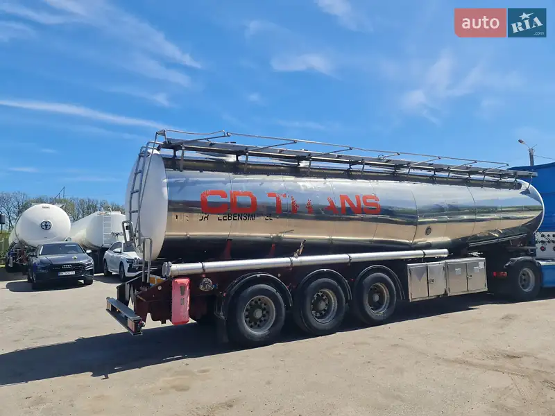 Magyar SR34E 1995 VIN VF9SR34F2S0049320 фото оголошення 12 з 84