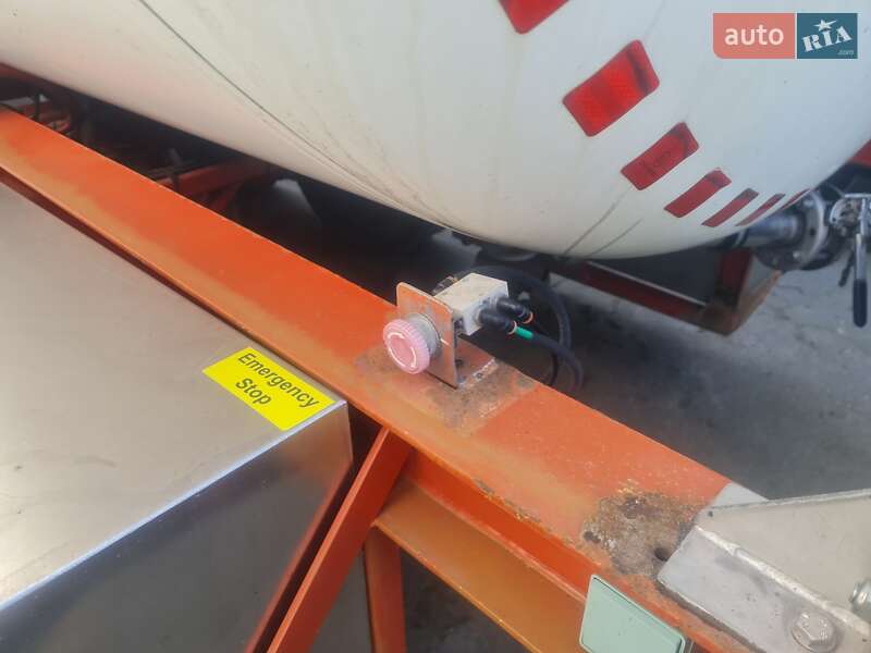 Цистерна полуприцеп Magyar SR34E 2000 в Виннице