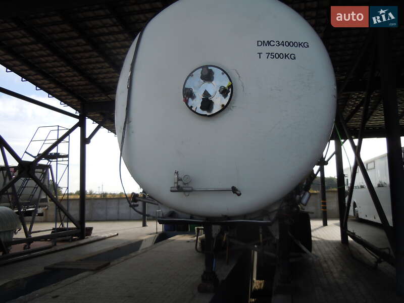 Цистерна полуприцеп Magyar SR34E 2006 в Луцке