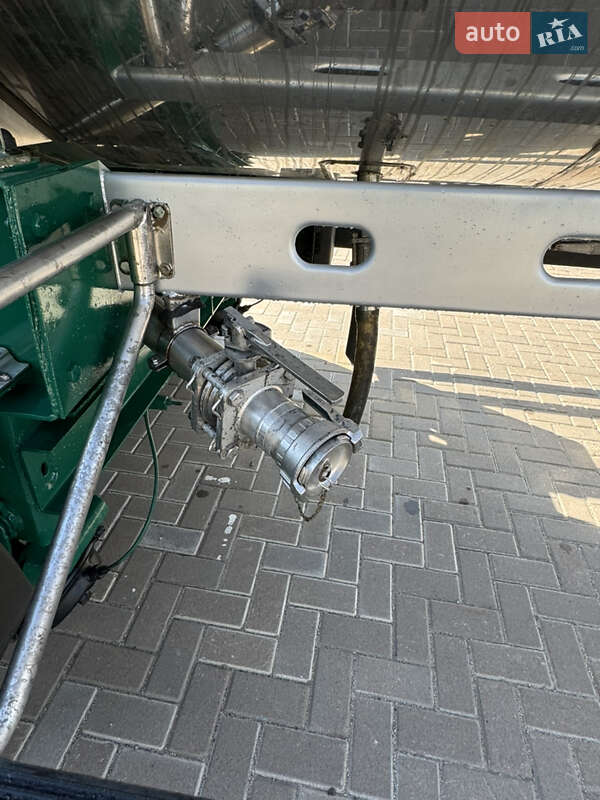 Цистерна полуприцеп Magyar SR 2005 в Виннице