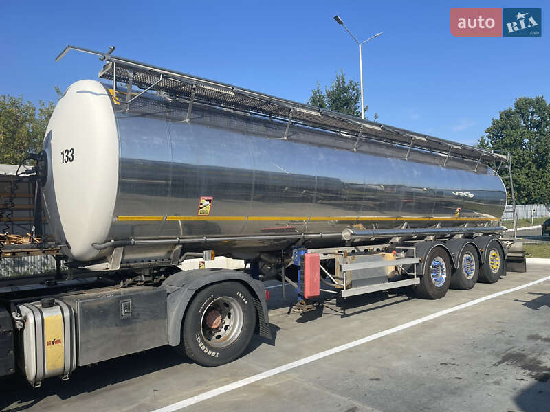 Цистерна полуприцеп Magyar SR 2011 в Киеве