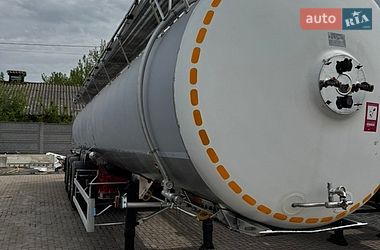 Цистерна полуприцеп Magyar SR 2001 в Виннице