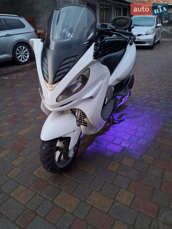 Мопеды Malaguti Madison 2007 в Львове фото 3 Мопеды Malaguti Madison 2007 в Львове