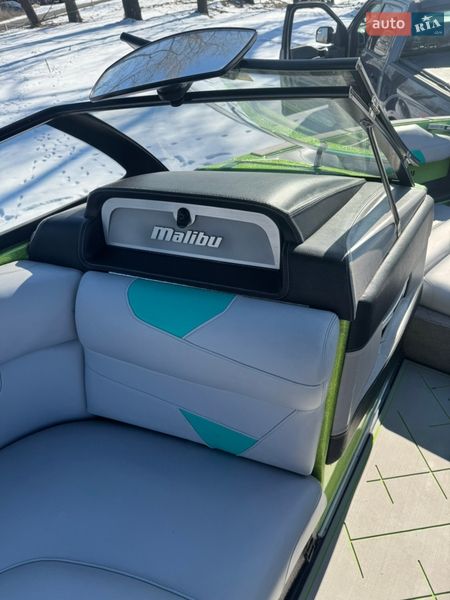 Катер Malibu VLX 2015 в Києві