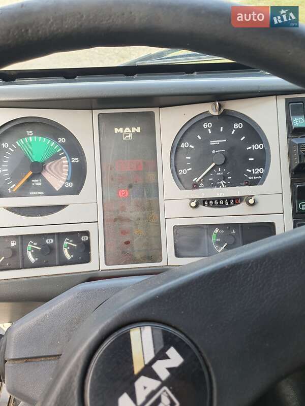 Тентований MAN 10.163 1998 в Чернівцях