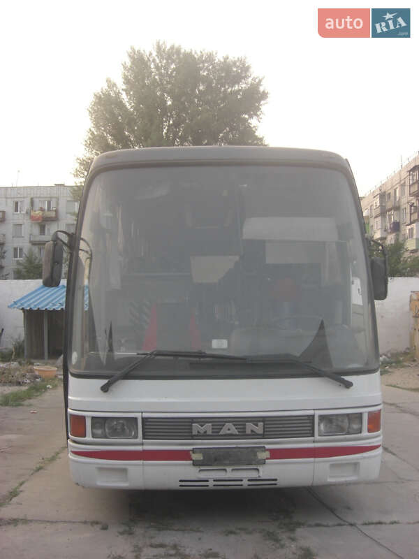 Туристичний / Міжміський автобус MAN 10.180 1991 в Орлівщині