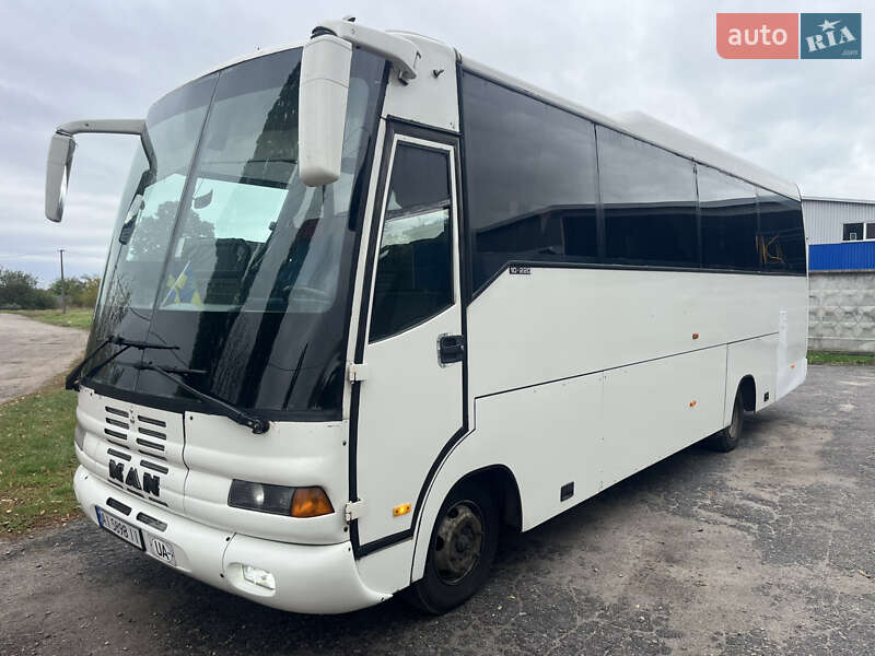 Туристичний / Міжміський автобус MAN 10.220 1999 в Києві