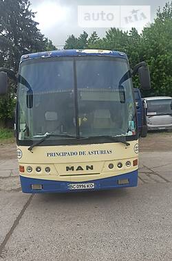 Пригородный автобус MAN 11.190 1998 в Львове