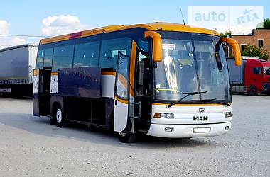 Туристический / Междугородний автобус MAN 11.220 1997 в Тернополе