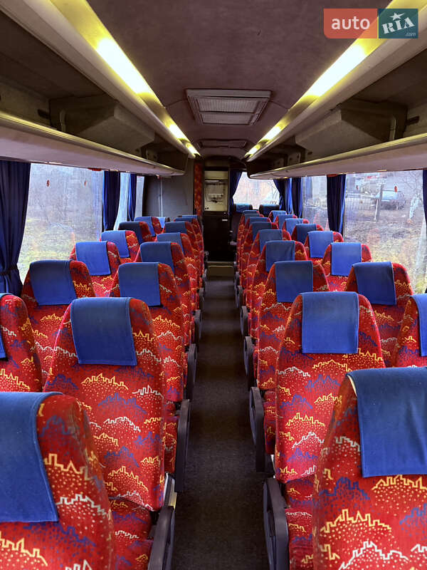 Туристический / Междугородний автобус MAN 11.220 2000 в Теребовле