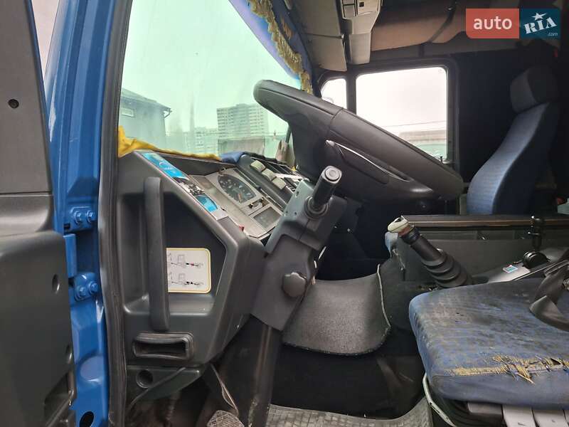 Грузовой фургон MAN 12.180 2004 в Киеве фото 5 Грузовой фургон MAN 12.180 2004 в Киеве