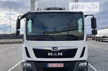 Вантажний фургон MAN 12.220 2018 в Вінниці