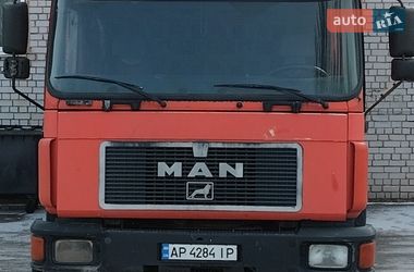 Грузовой фургон MAN 12.232 1995 в Днепре